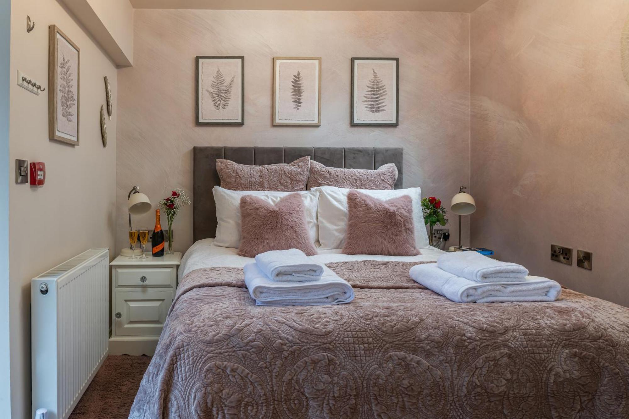 Afon Rhaiadr Country House Долгелай Екстериор снимка